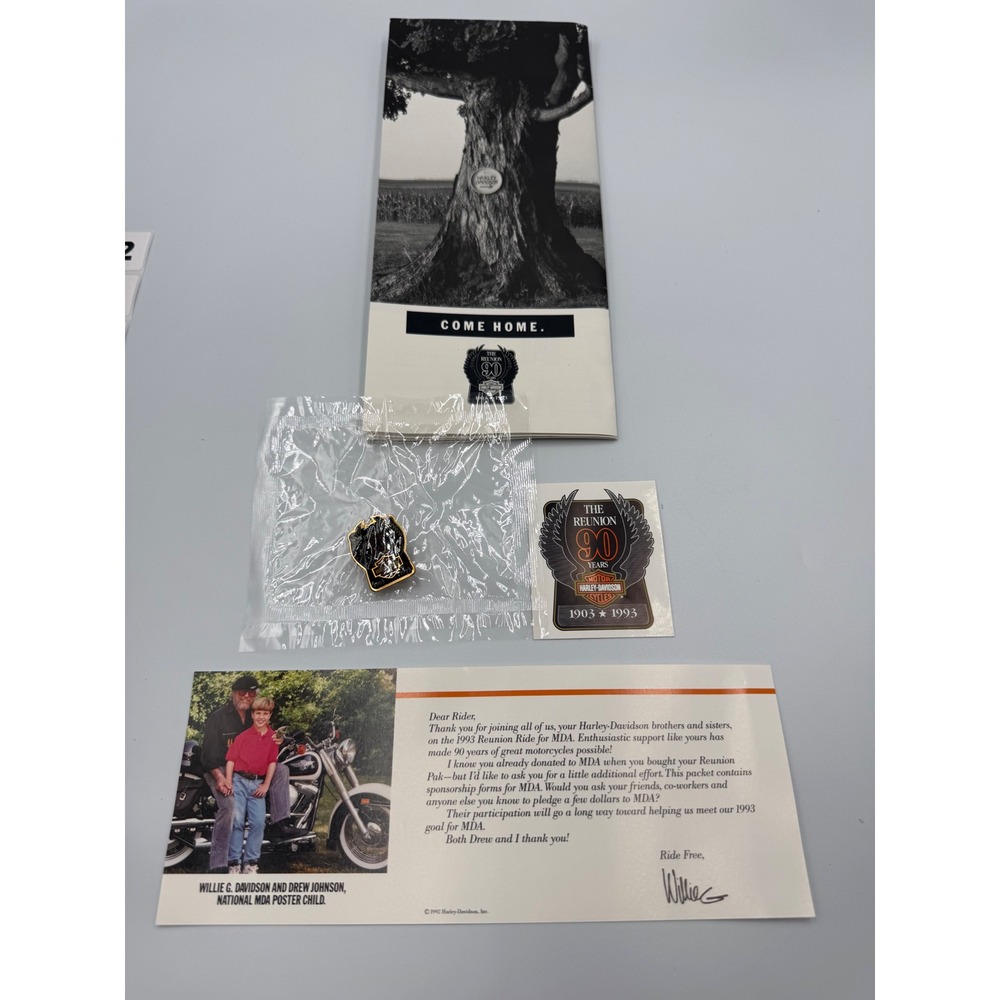 Harley-Davidson 90th Anniversary Reunion Pak Pin‎ Sticker Brochure 1993 Vintage